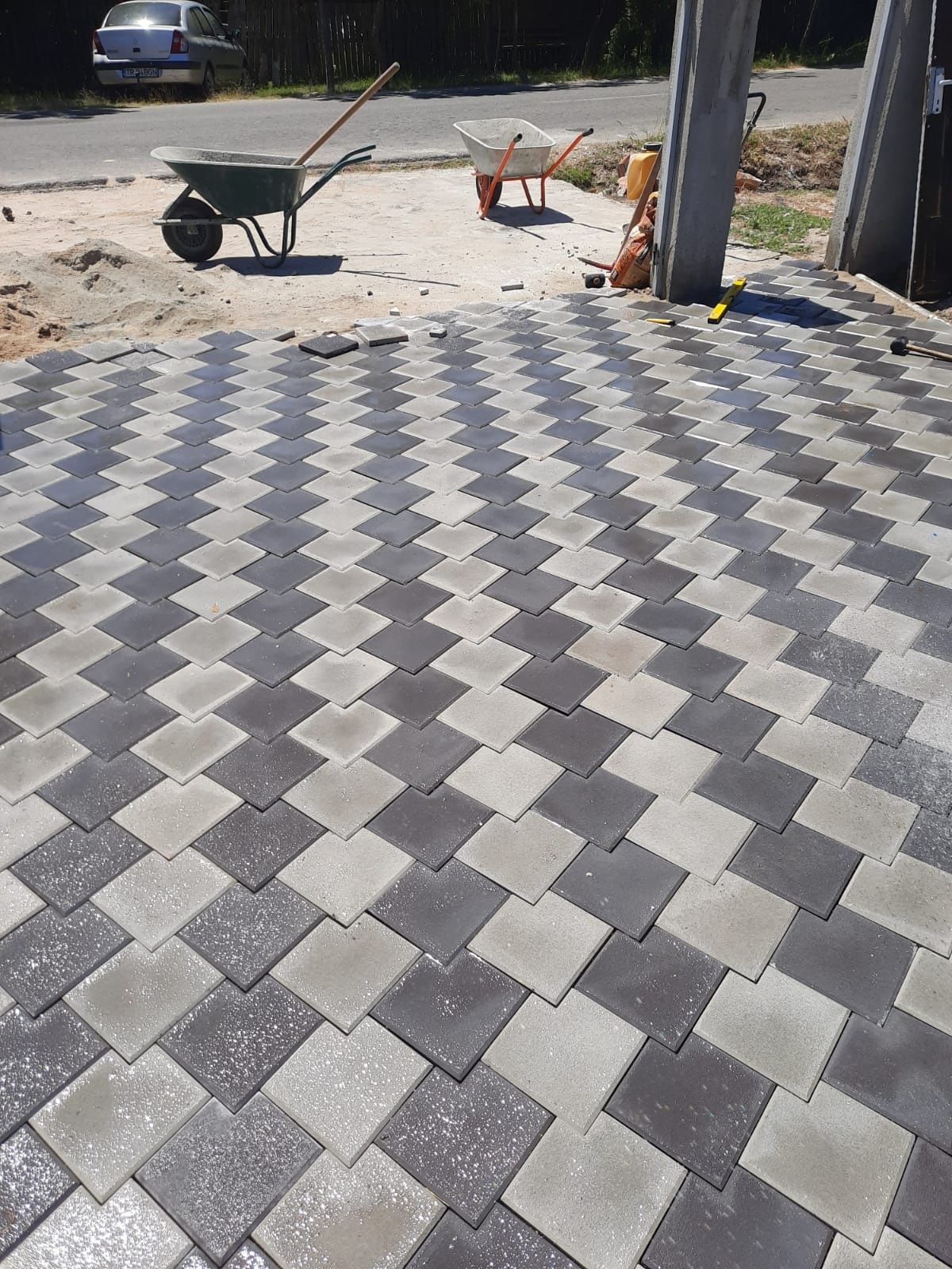 Pavaje si Pavele din beton modele diferite de dale 40x40 Montaj Transp