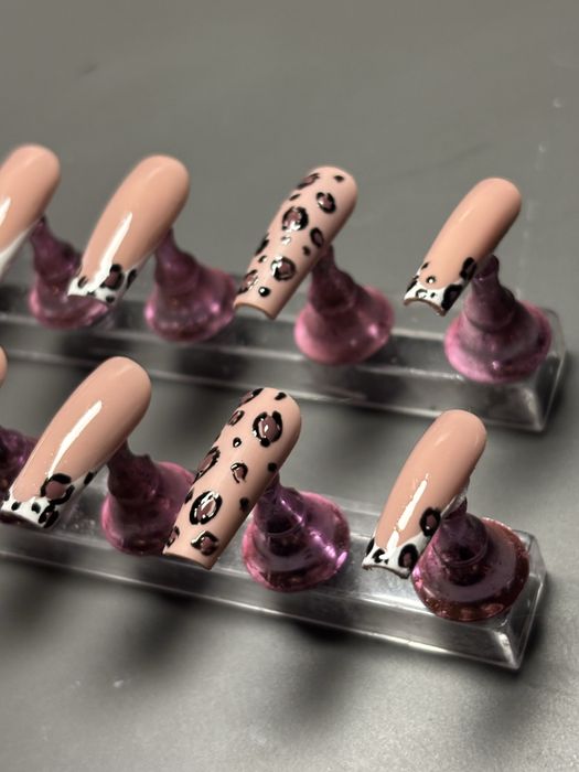 Press on изкуствени нокти