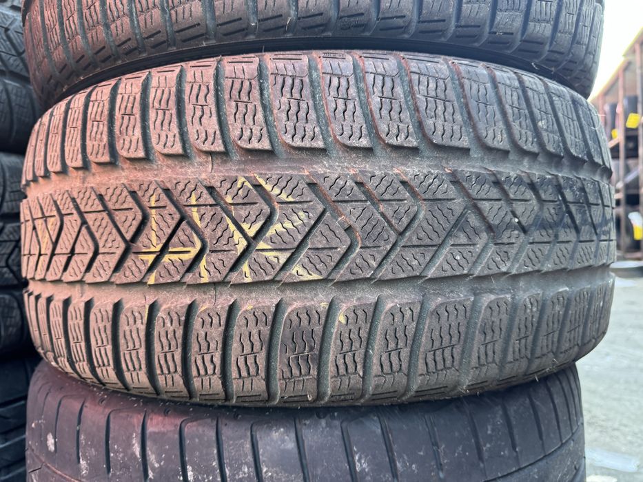 Anvelope 235/35/19 Pirelli