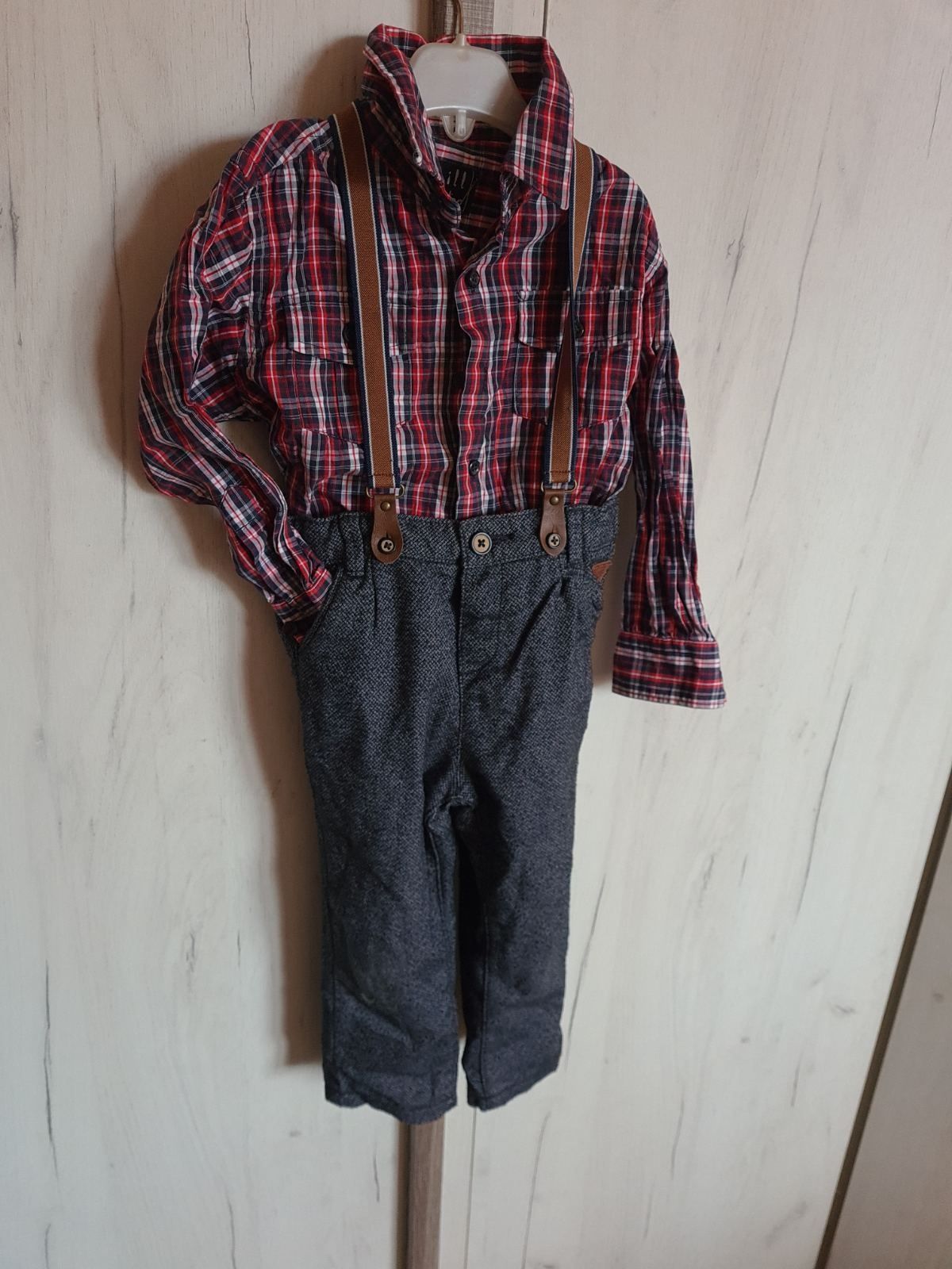 Детски дрехи 2-3г.палто,сако,риза и панталон,жилетка