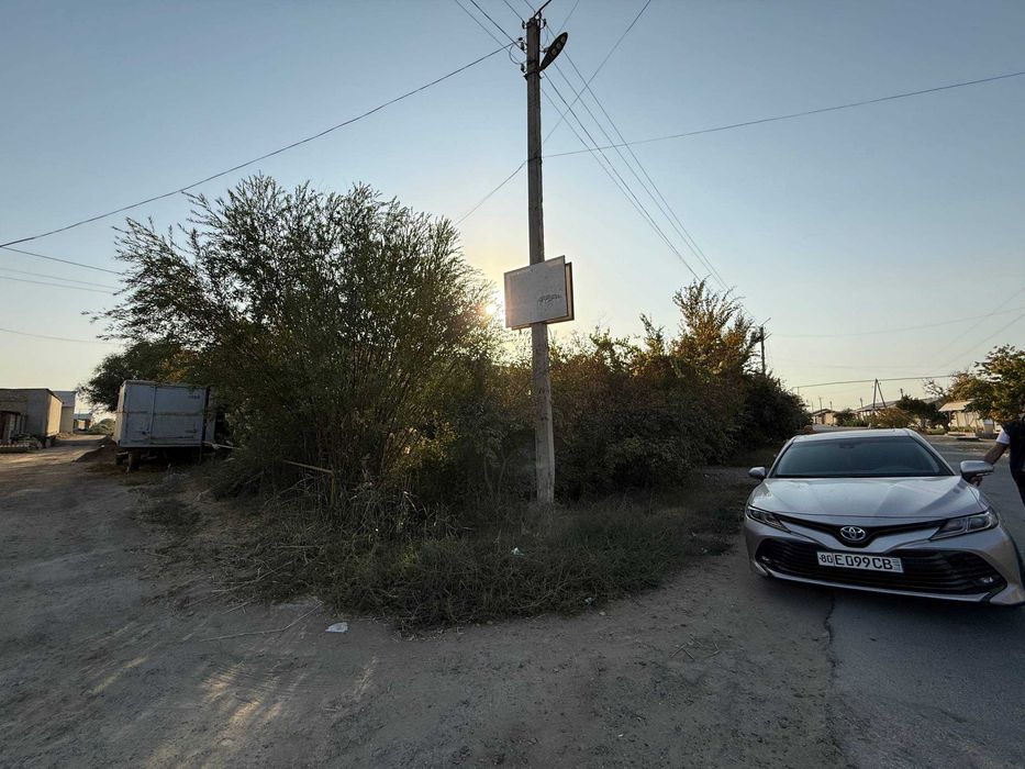 Buxoroda TAYYOR 12 Sotiqli hovli sotiladi