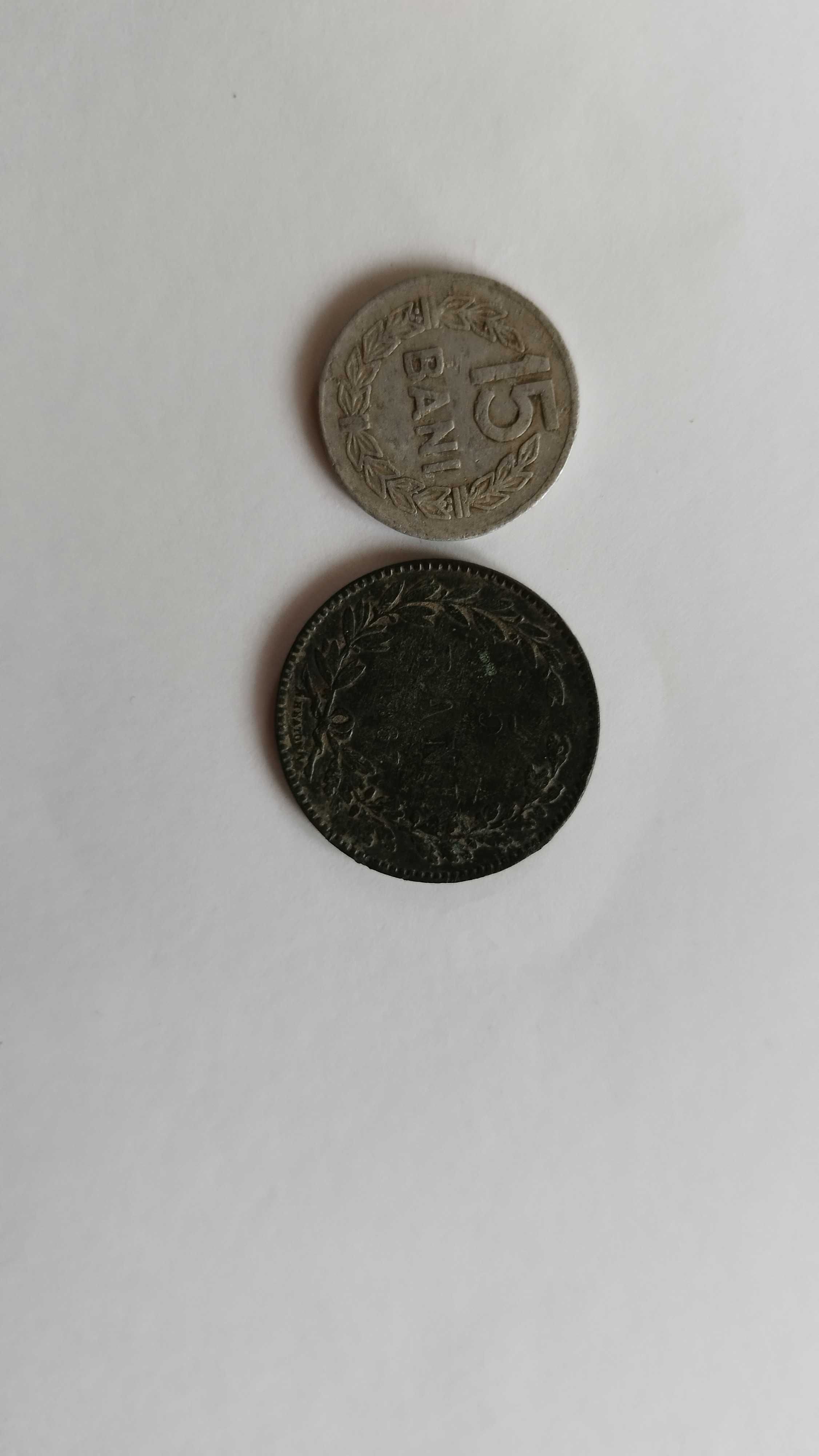 Monezii vechii pentru colectie