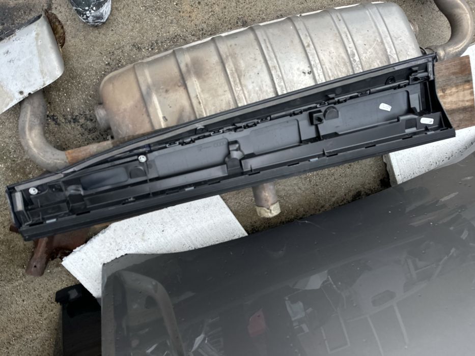 Audi Q5 S-line 17г лайсна врата