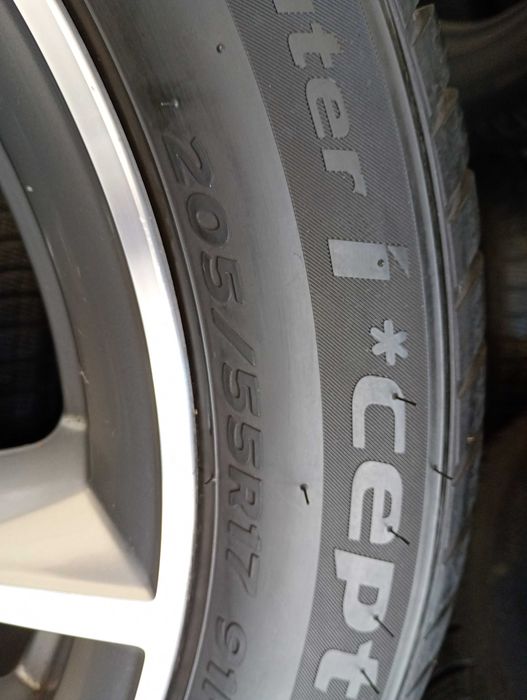 Vând jante BMW seria 5 R17