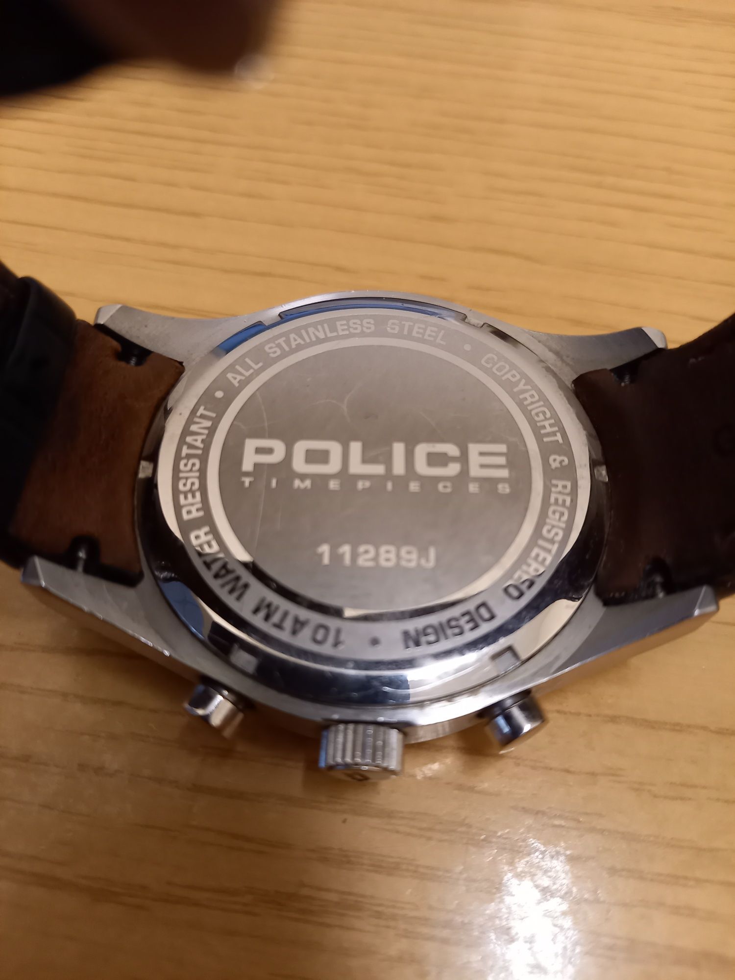 Мъжки кварцов часовник Police chronograph 10atm.