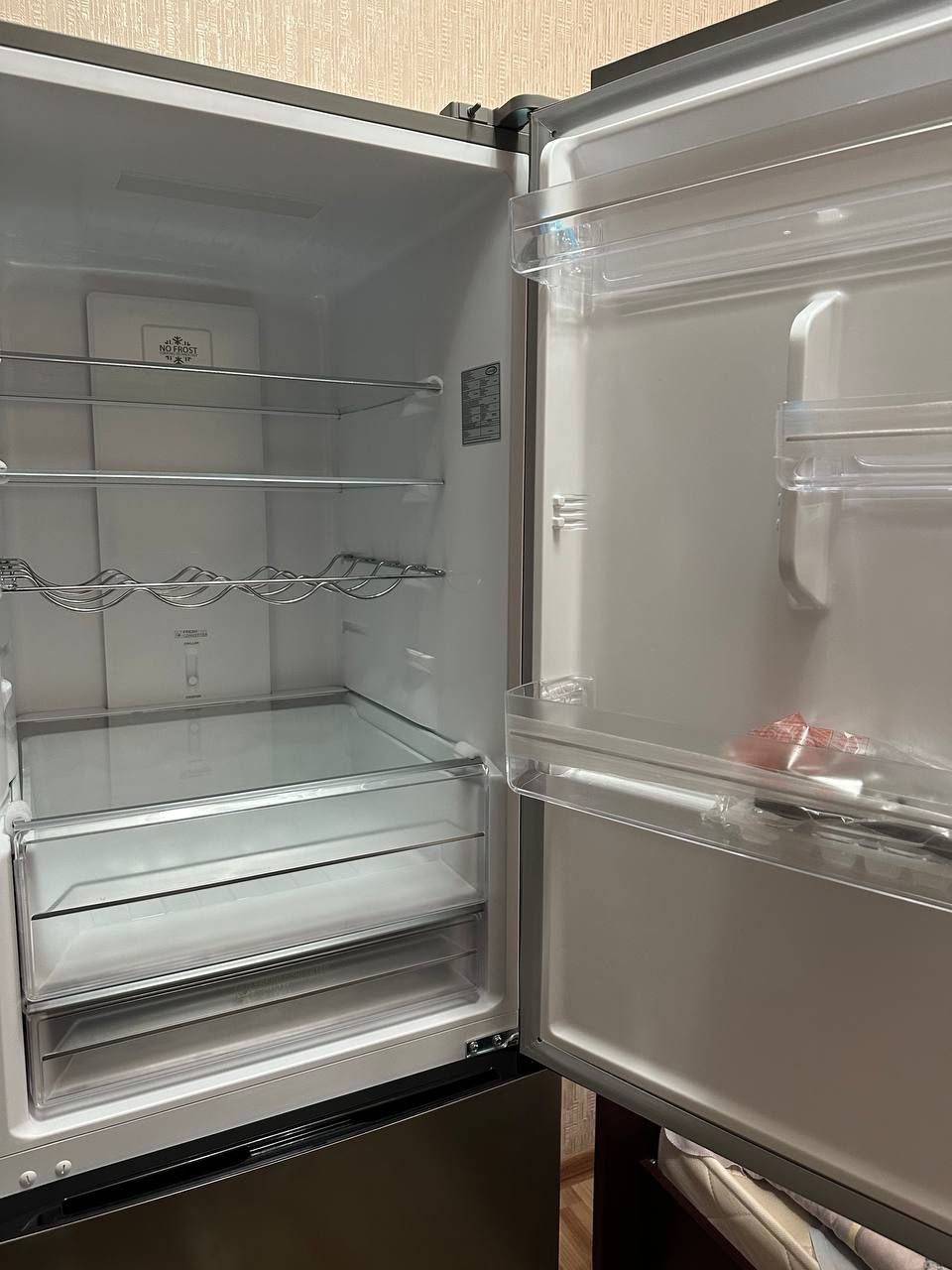 Срочно!!!  продаётся или рассрочка   Холодильник в бонус  куллер и мик
