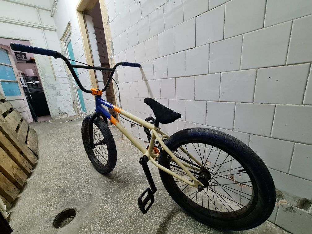 Vand  bicicleta The Madmain 20” BMX