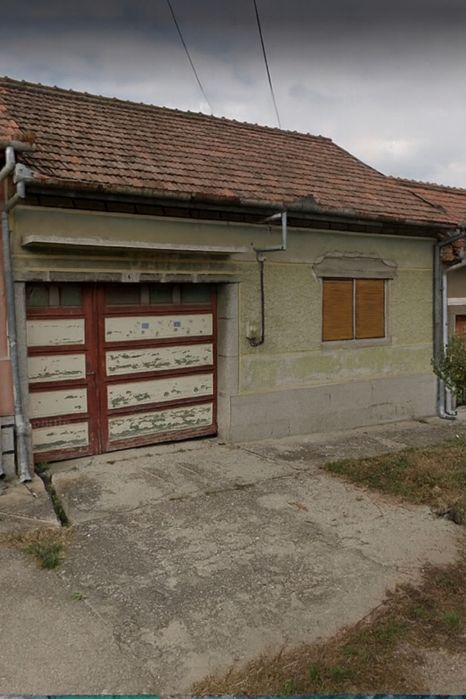 Casa de vanzare locuibila in satul Lapusnicel, jud. Caras Severin