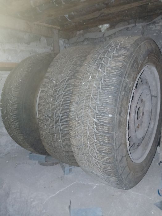 Продам шины с диски