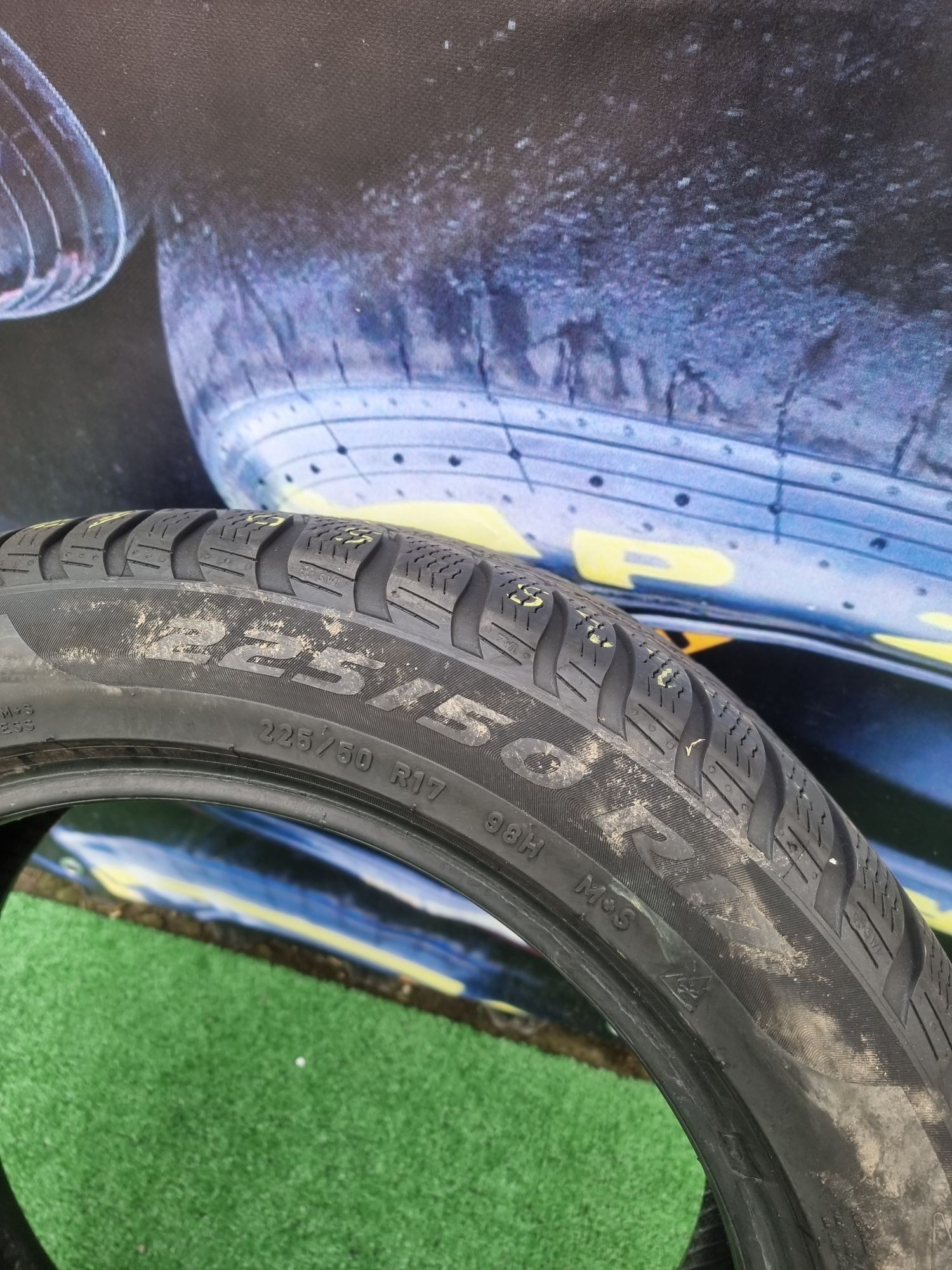 225.50.17 pirelli m+s o buc