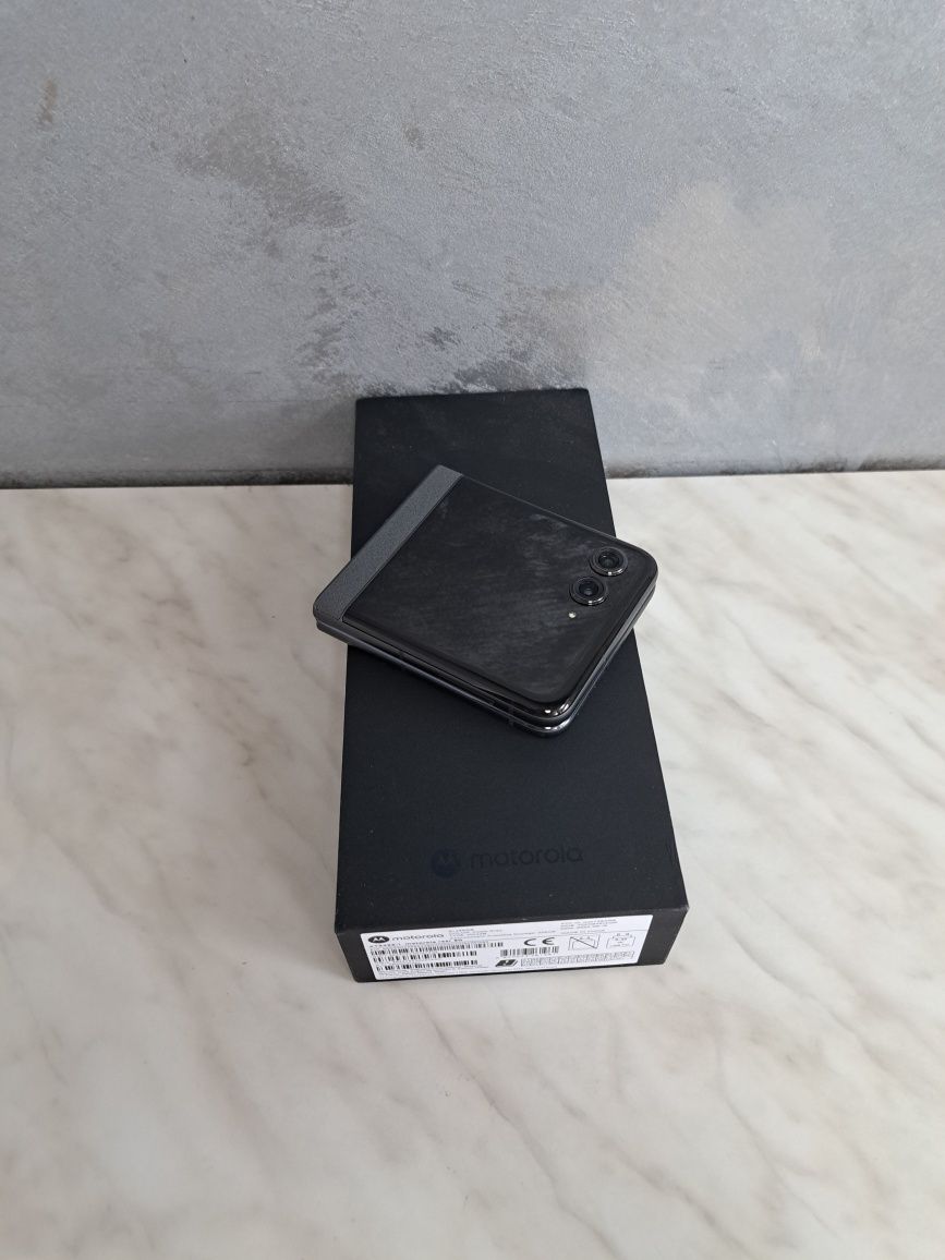 Motorola Razr 256GB Ca Nou BMG Amanet 79730