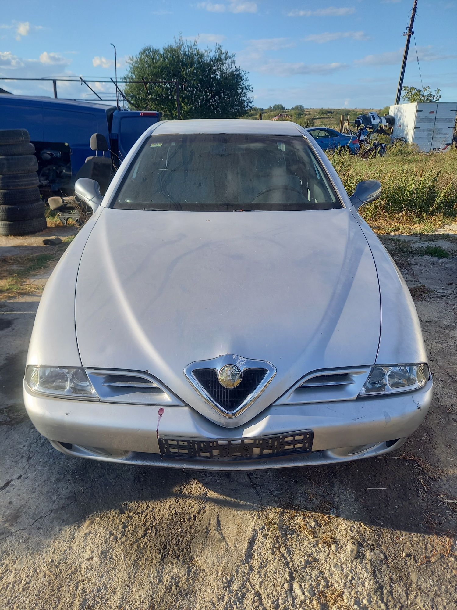 Dezmembrez Alfa Romeo 166 anul 2003 motor 2000 16V