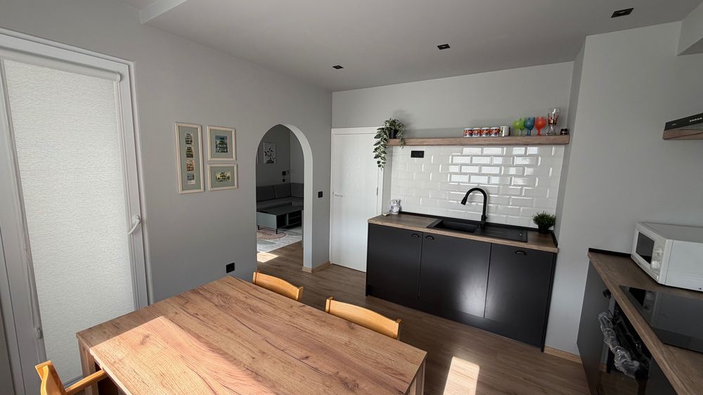 Двустаен, обзаведен, неползван. Цветен квартал, Варна