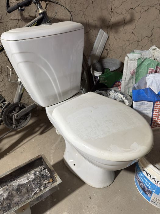 Unitaz keramin ariginal B/u