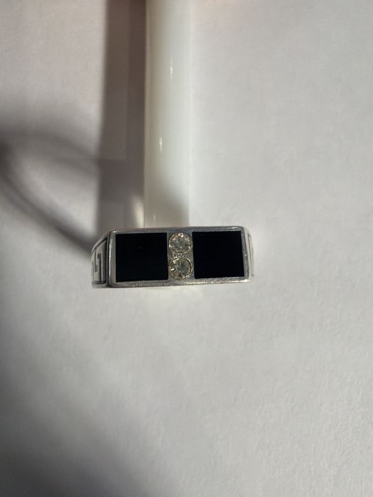 Продаю Серебро за (20 к )покупал за 25