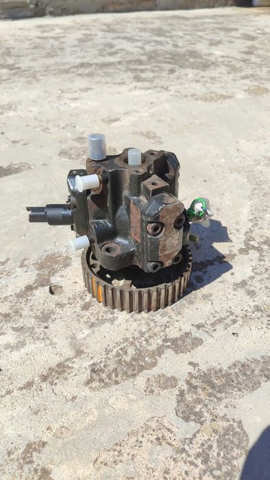 Помпа Комън рейл за Пежо 206 2.0 HDI