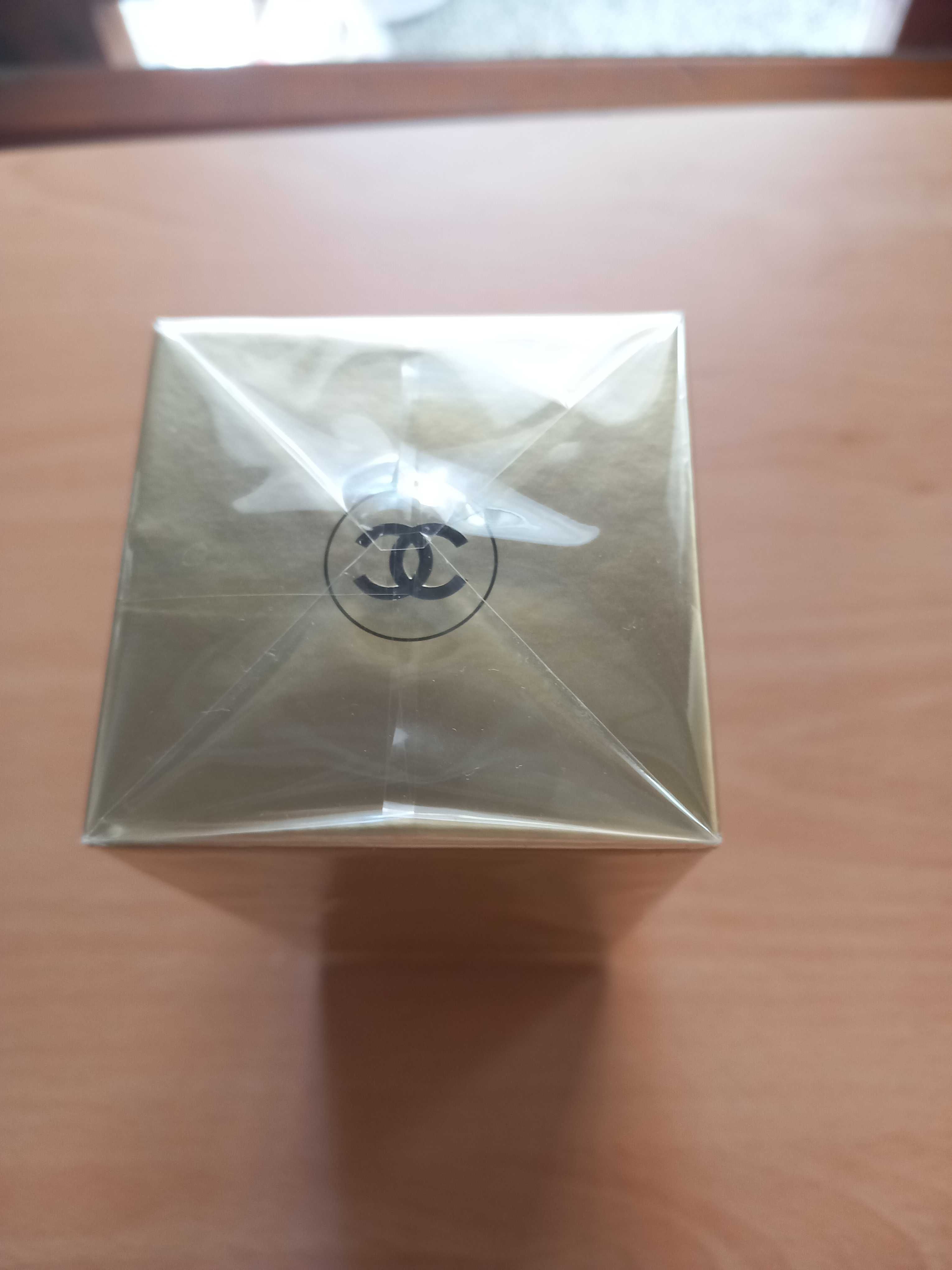 Chanel Sublimage L'essence Lumiére
