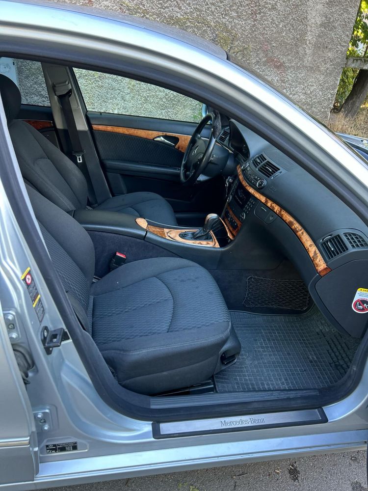 Mercedes-Benc E200 CDI