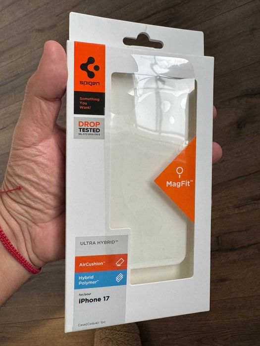 НОВ! Калъф Spigen Ultra Hybrid за iPhone 17