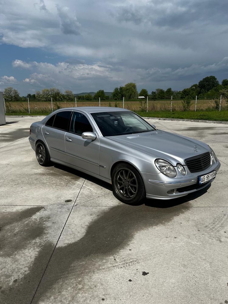 Vand/Schimb Mercedes E class Avangard