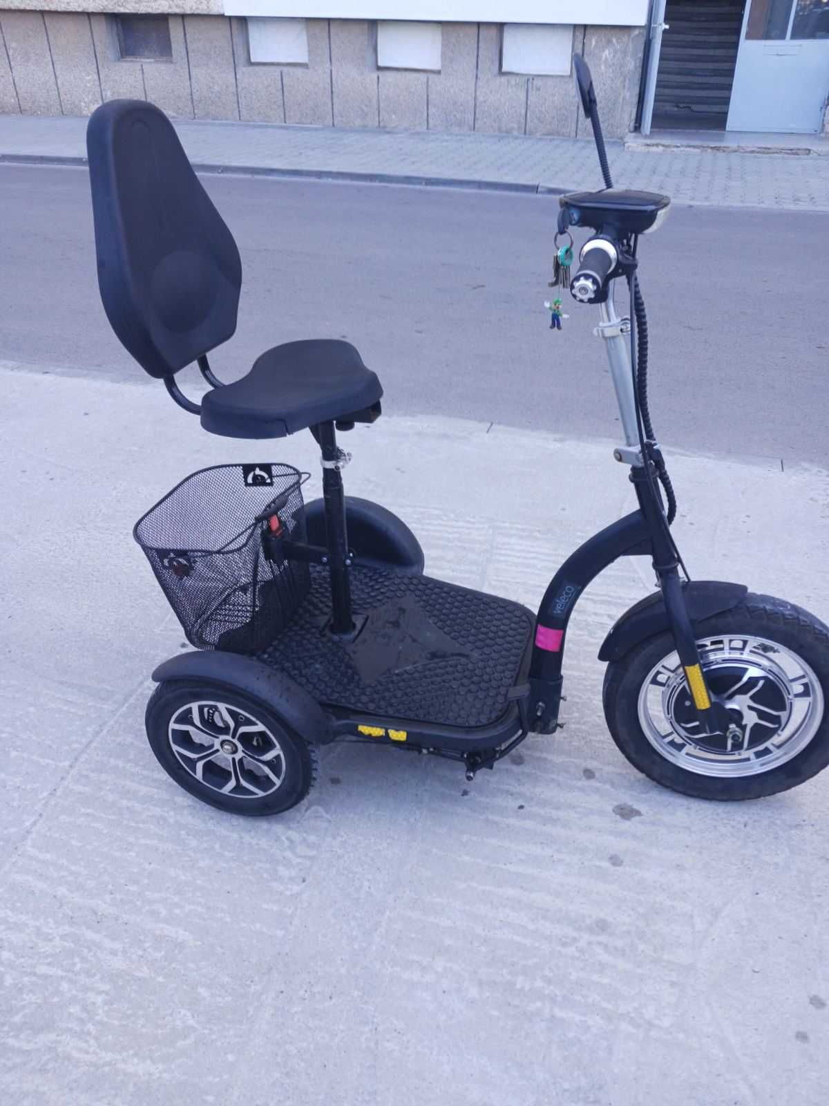 Електрическа триколка Veleco