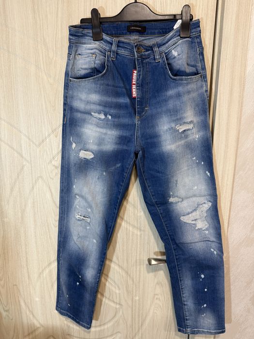 Дамски дънки pause