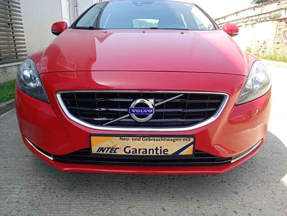 Volvo v40 2014 diesel