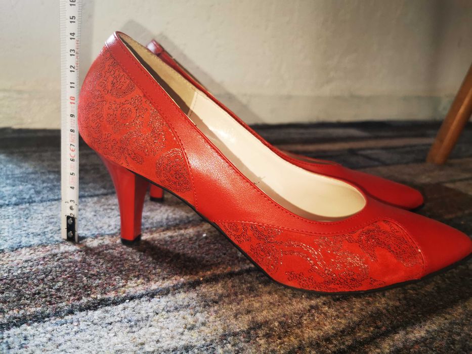 Pantofi din piele, mărimea 42