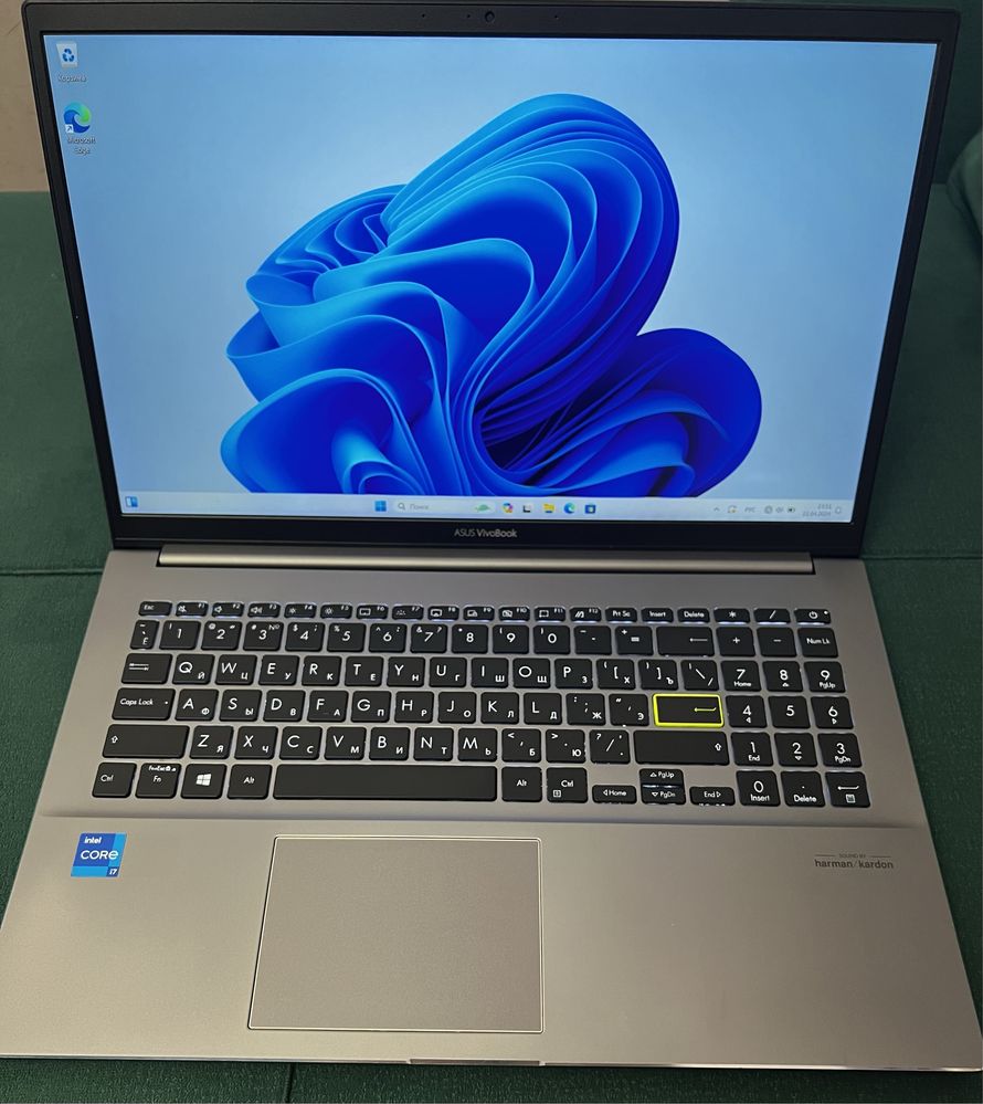 Ноутбук Asus Vivobook i5 10th gen