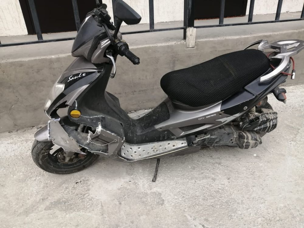 Продается скутер 125cc