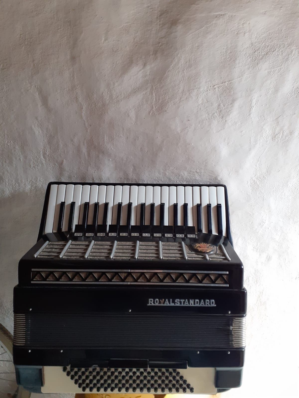 De vânzare acordeon