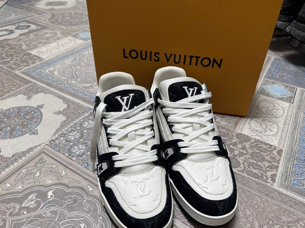 Кроссовки Lous Vuitton