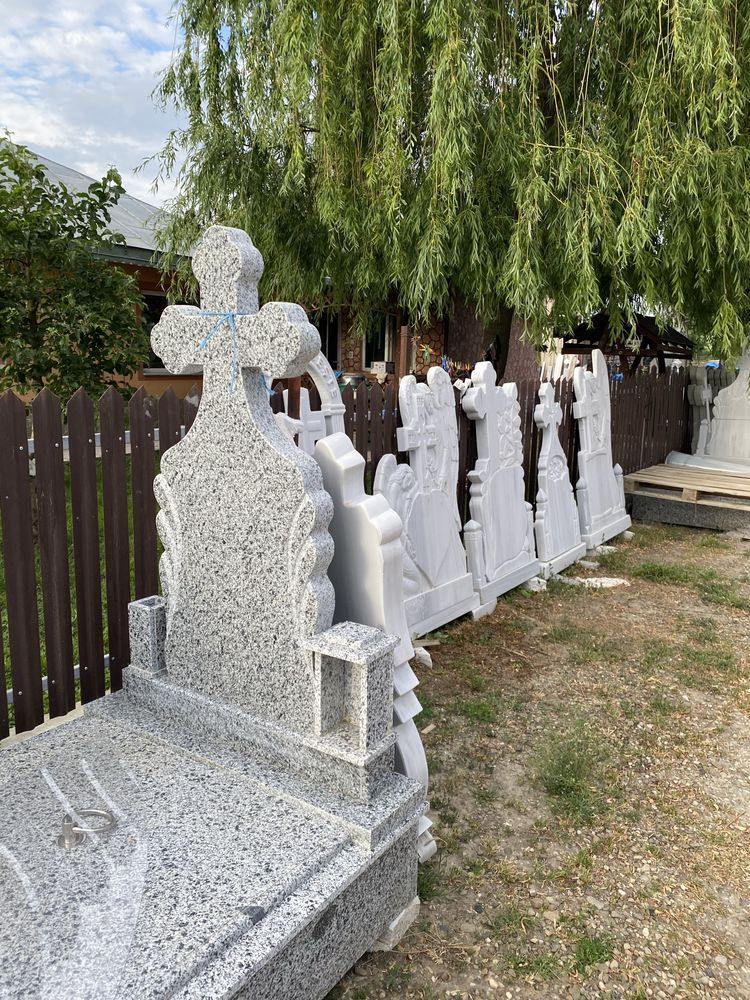 Cruci marmură si  granit , monumente funerare