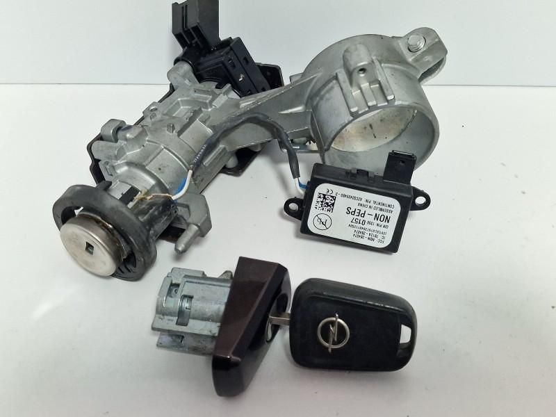 Contact cu cheie pornire si iala usa sofer Opel Astra J Facelift