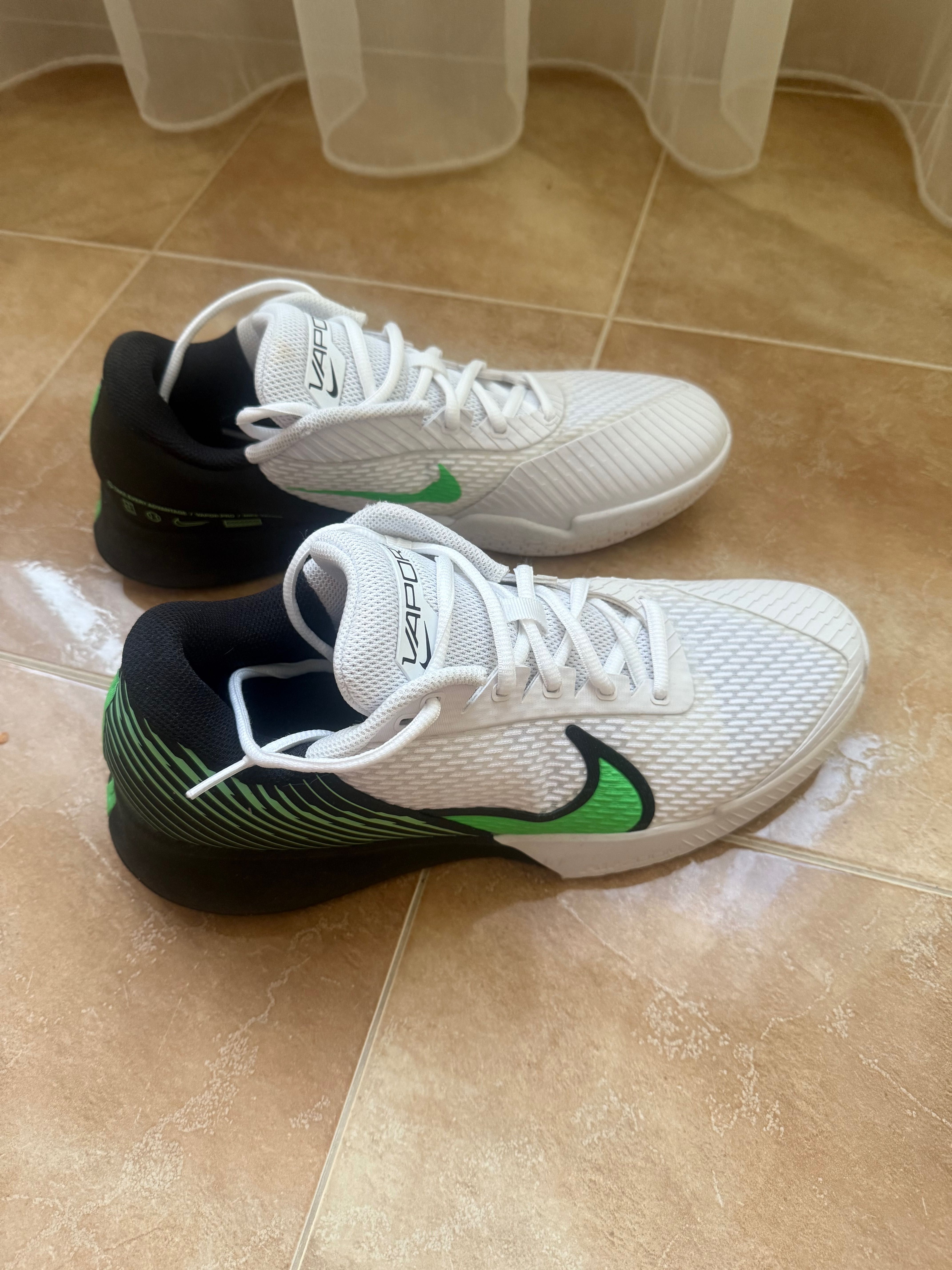 Продавам маратонки Nike Vapor Pro 2 AirZoom 44 номер