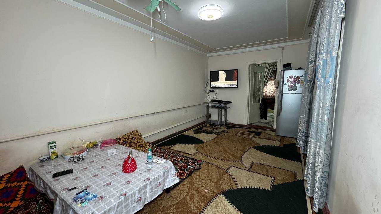 Фрунзиский Хумо клиникаси 3 хонали квартира сотилади. ID: 280606