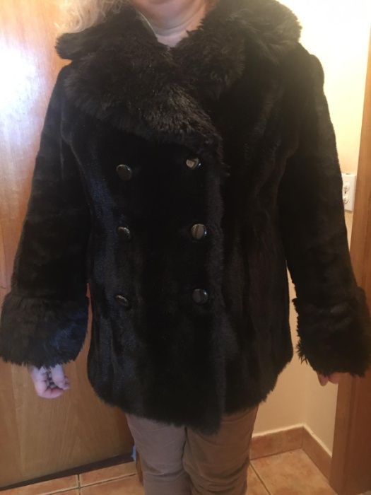 haina scurta din blana artificiala brun, marimea 50