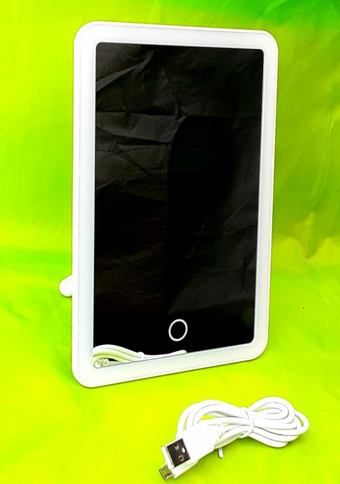 Oglinda cosmetică cu LED-URI si acumulator SMARTWARES NOUA - 85 Lei