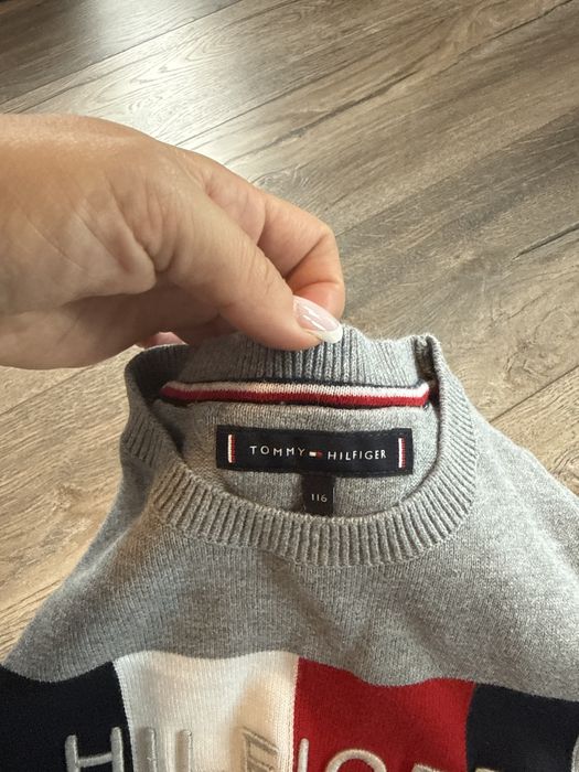 Pulover 116cm Tommy Hilfiger