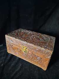 cutie din lemn, Sourire d'Orient