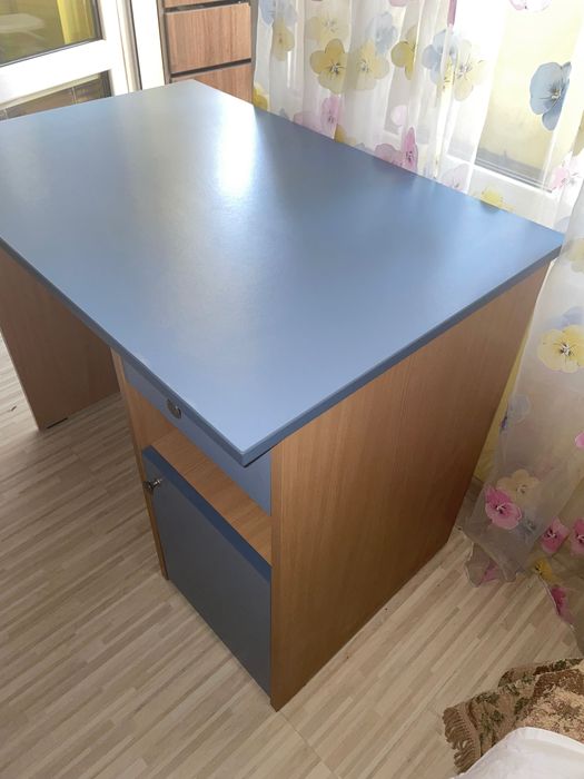 Ученическо офис бюро