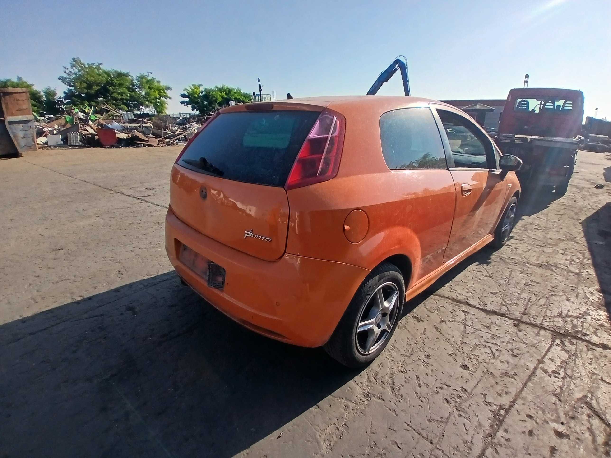 Dezmembrez fiat grande punto