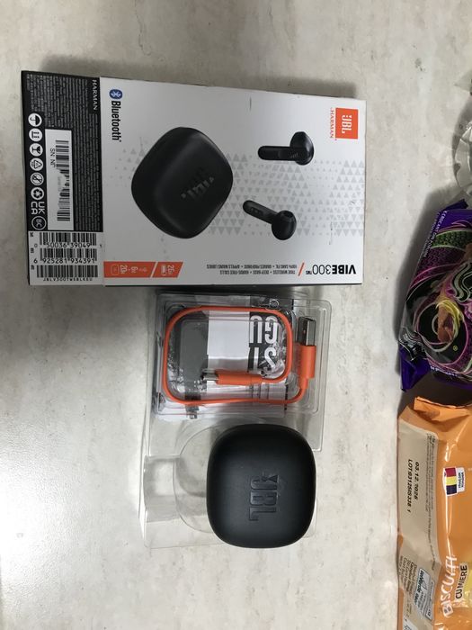 Casti Jbl Vibe 300 cu Bluethooth cu Defect