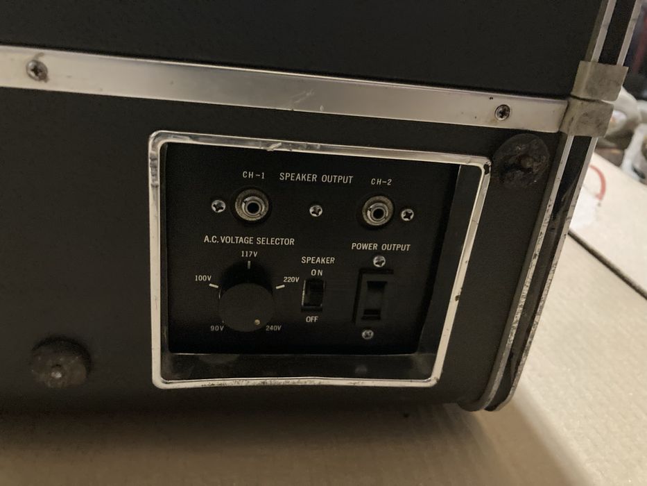 magnetofon portabil stereofonic Sanyo Model japonez MR-929