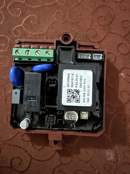 Продаеться плата управления насоса Grundfos,цена 95.000 тенге