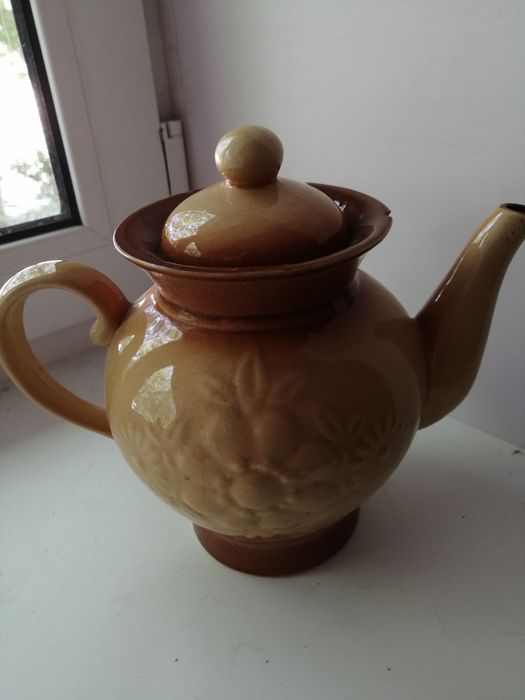 Чайник керамический с крышкой