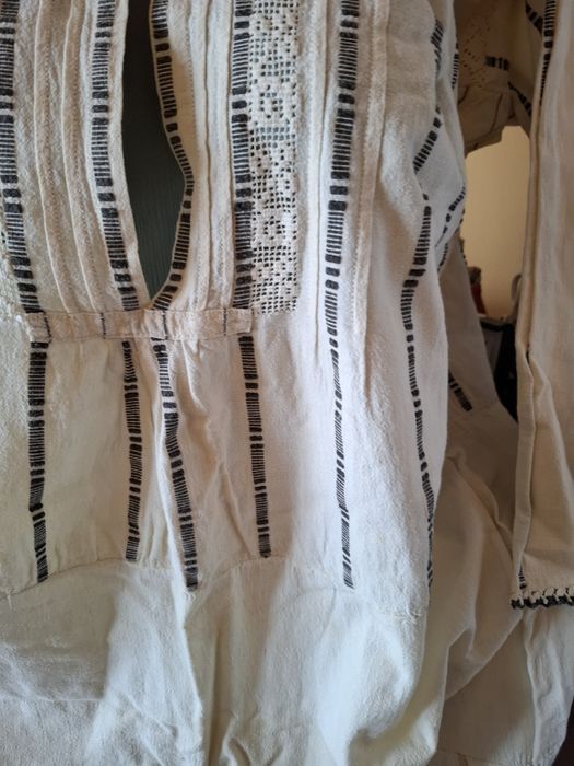 Кенарена риза за носия