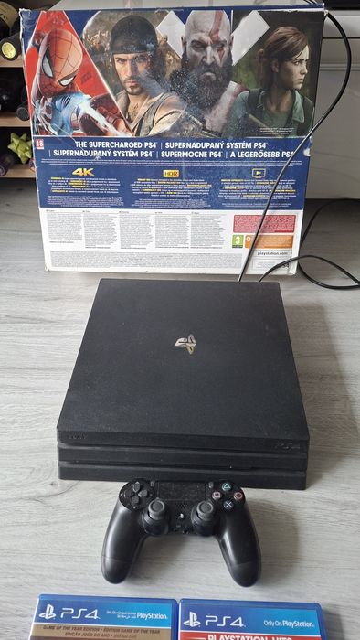 Playstation psp4 pro 1 TB