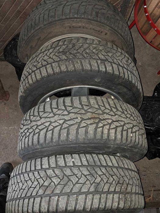 Зимни гуми с джанти за БМВ Е90
