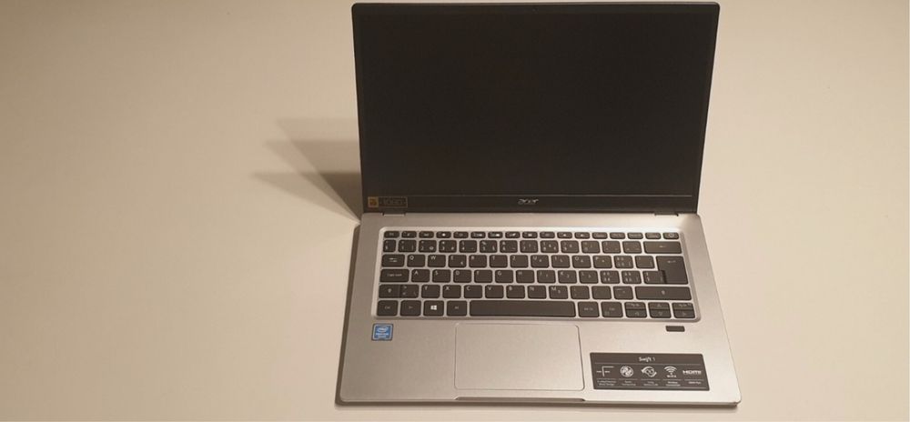 Срочно продам Ноутбук Acer